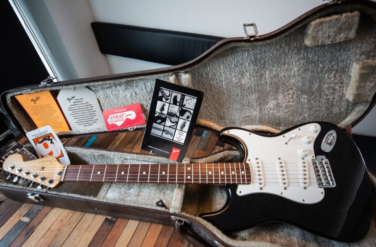 Fender Stratocaster: conheça a guitarra elétrica mais famosa do mundo e suas curiosidades!